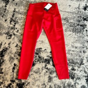 NWT Nike Dri-Fit Go Legging
